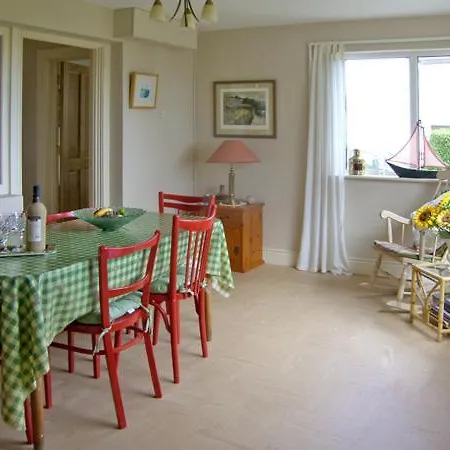 Vakantiehuis Paddy Staffs *